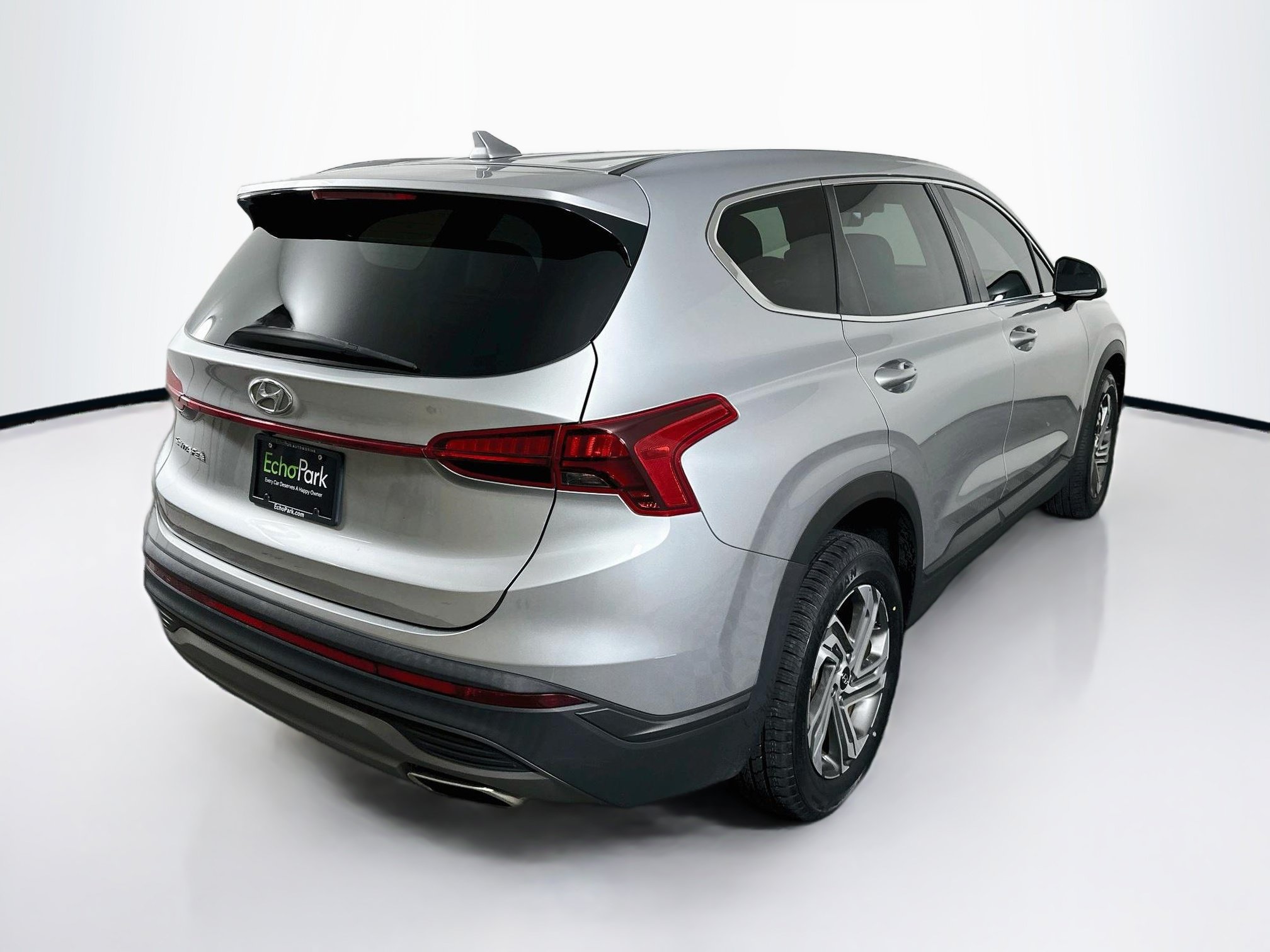 Used 2023 Hyundai Santa Fe SE FWD image 9