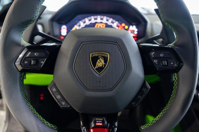 Used 2024 Lamborghini Huracan Tecnica image 44