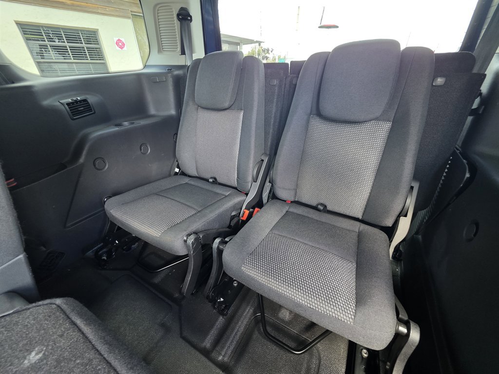 Used 2016 Ford Transit Connect XL image 32