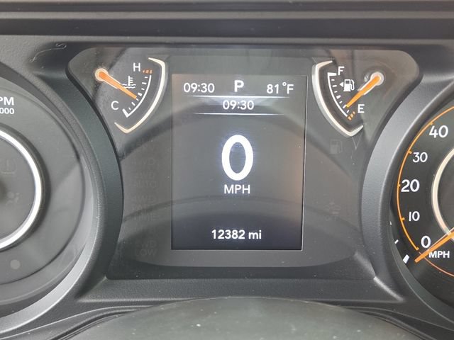 Used 2024 Jeep Wrangler Unlimited Sport AWD/4WD image 22