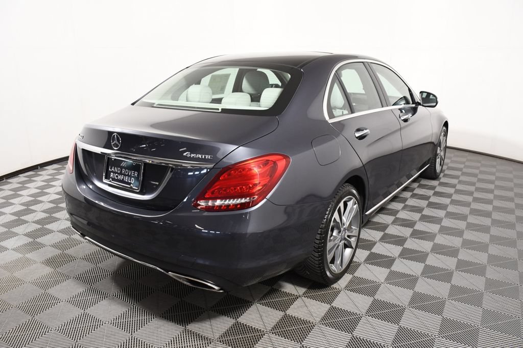 Used 2015 Mercedes-Benz C 300 4MATIC Sedan image 6