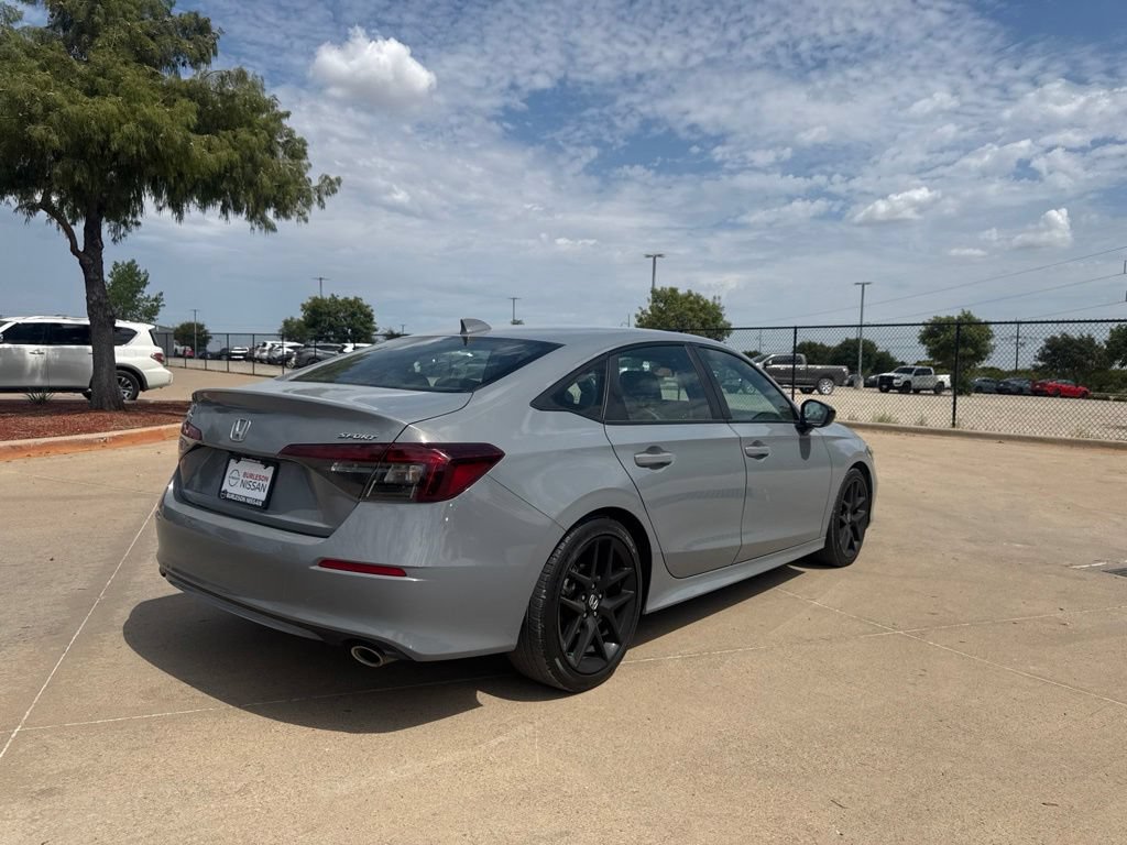 Used 2025 Honda Civic Sport image 5