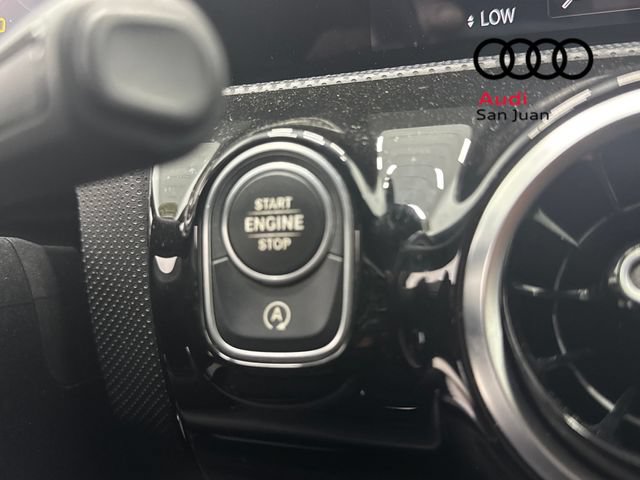 Used 2020 Mercedes-Benz A 220 4MATIC w/ Premium Package image 35