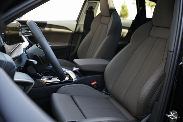 New 2025 Audi Q5 Premium Plus image 21