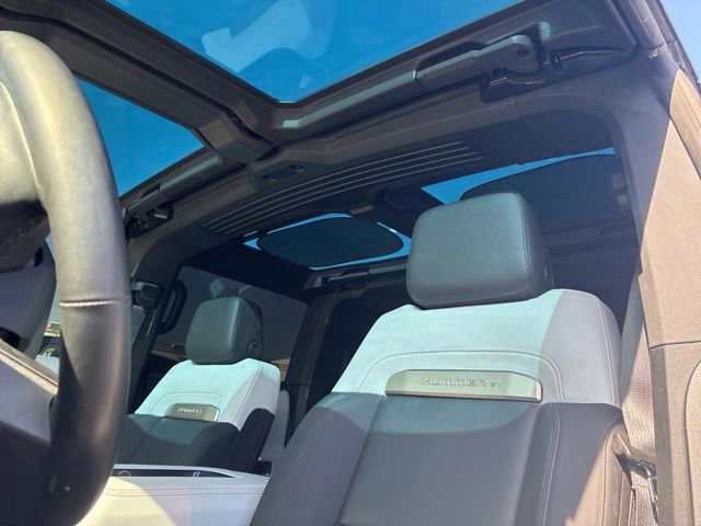 Used 2024 GMC Hummer EV 2X AWD/4WD image 6