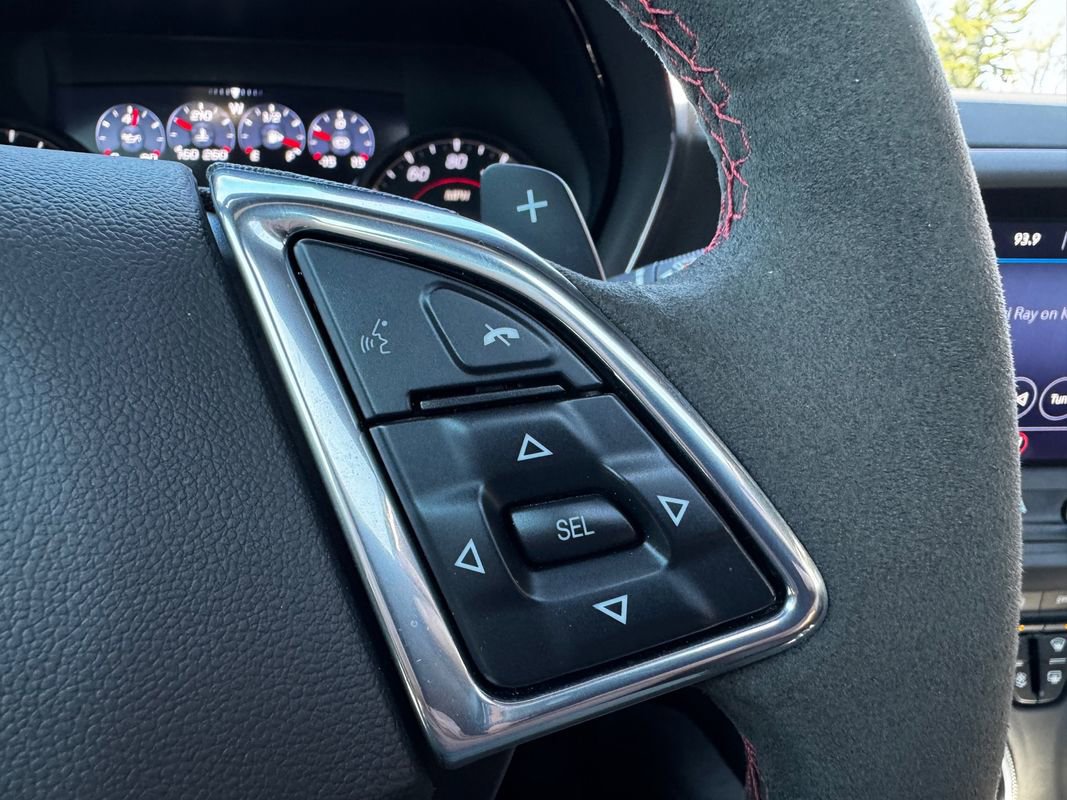 Used 2023 Chevrolet Camaro ZL1 RWD image 15