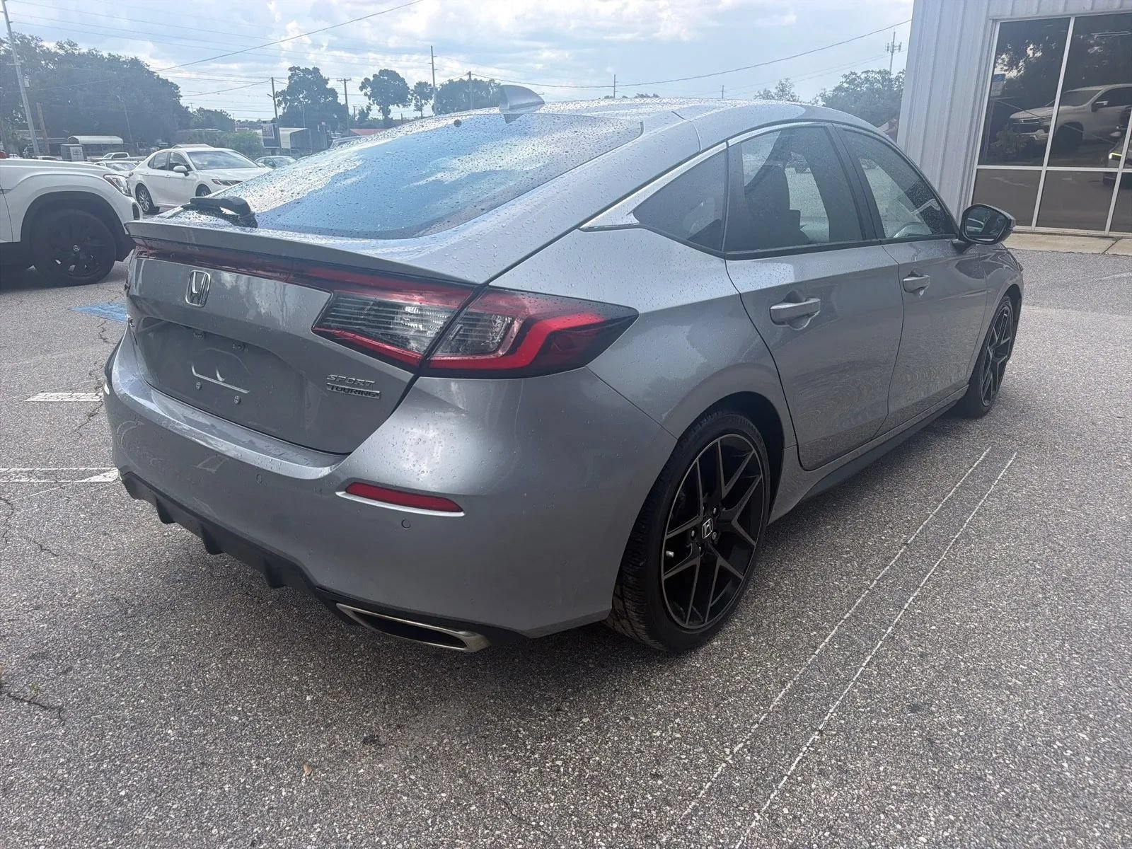Used 2022 Honda Civic Sport Touring image 8