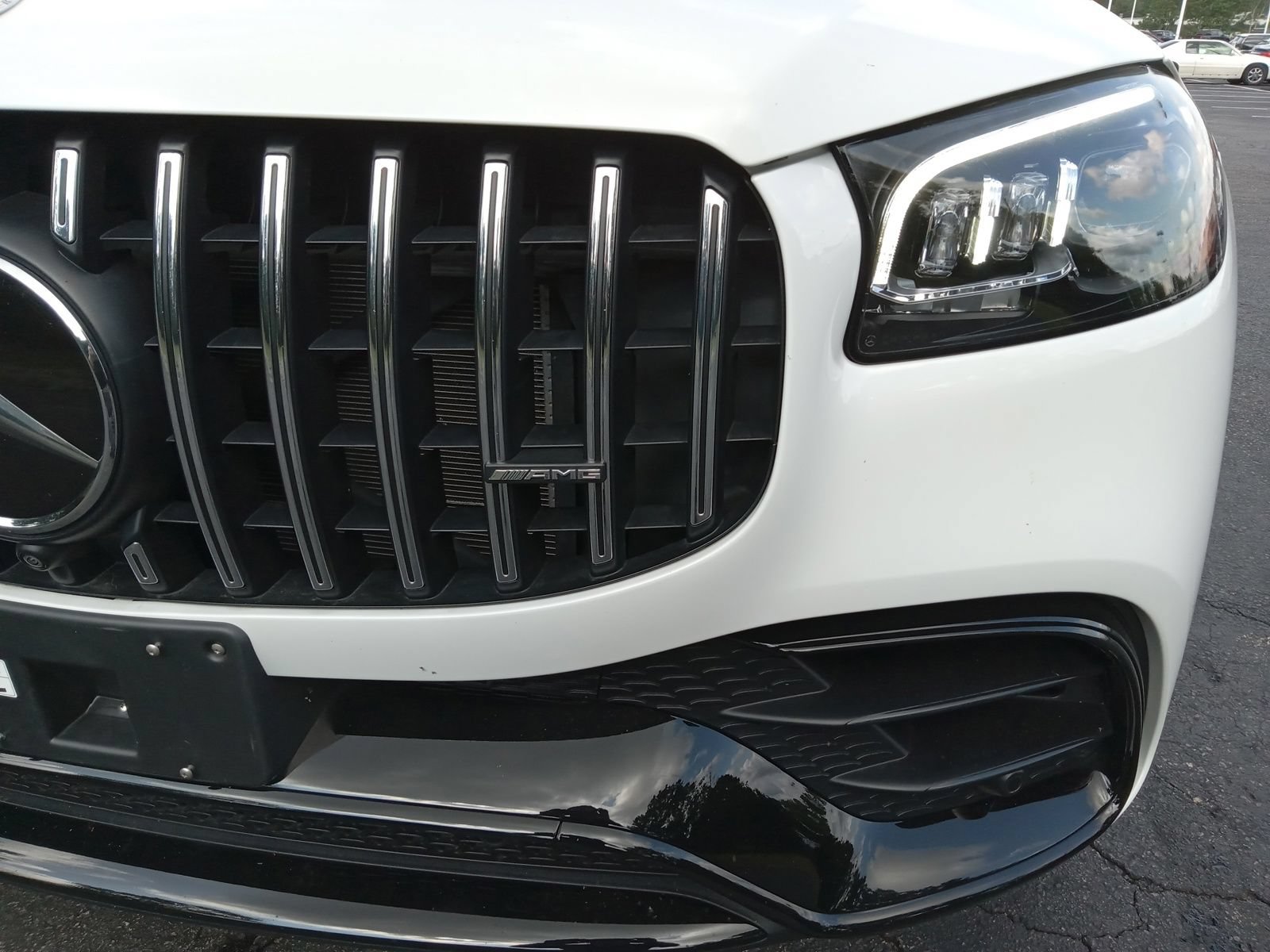 Used 2025 Mercedes-Benz GLS 63 AMG 4MATIC image 7