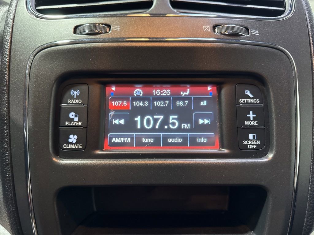 Used 2016 Dodge Journey SE w/ Flexible Seating Group FWD image 18
