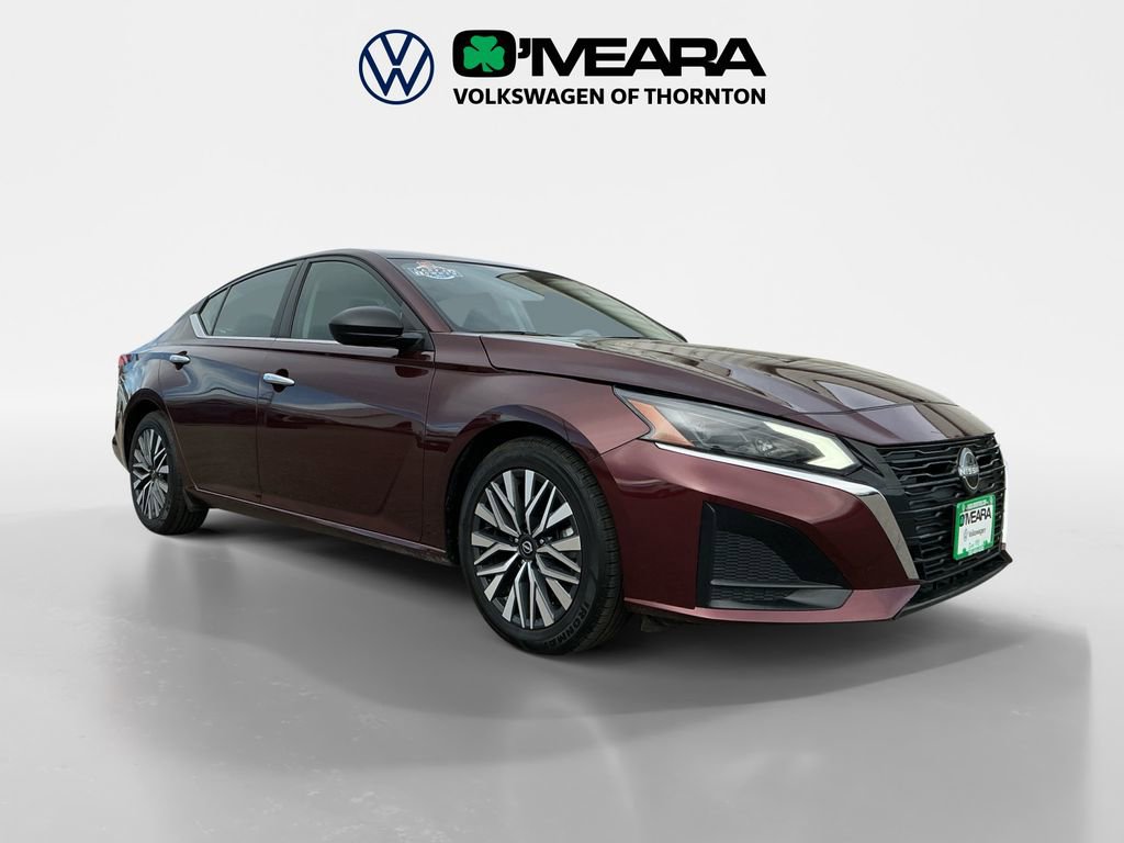 Used 2024 Nissan Altima 2.5 SV image 7