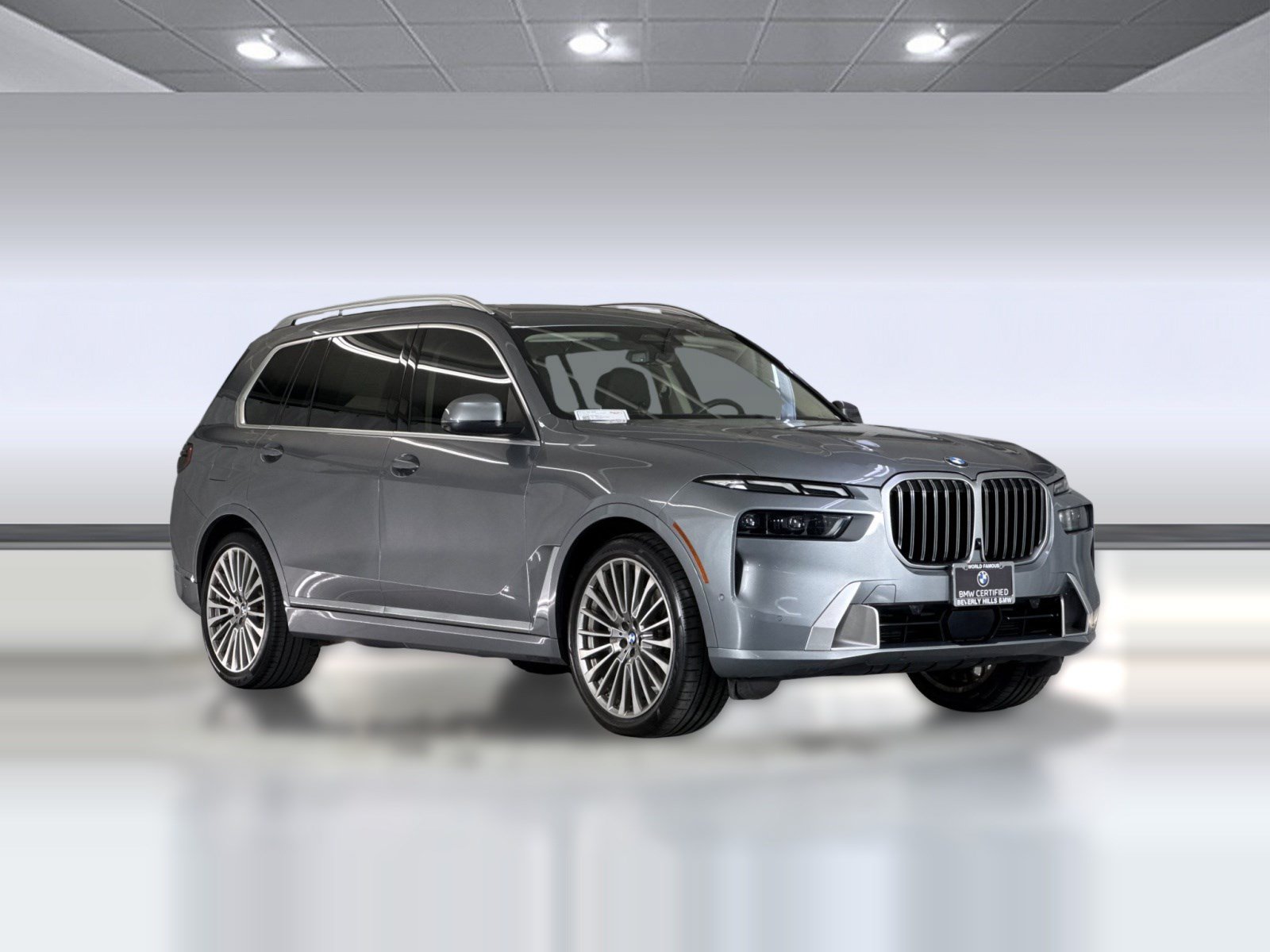 Certified 2024 BMW X7 xDrive40i w/ Parking Assistance Package AWD/4WD image 7