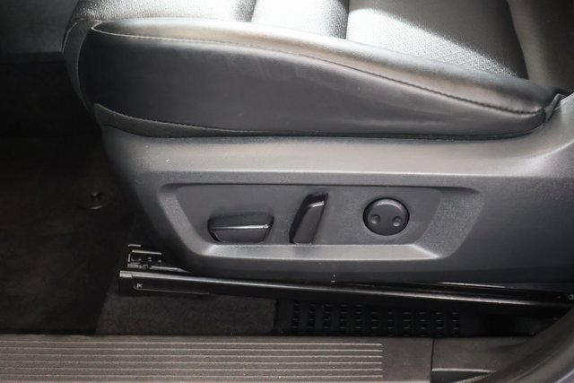Used 2023 Nissan Rogue SV w/ SV Premium B Package FWD image 13