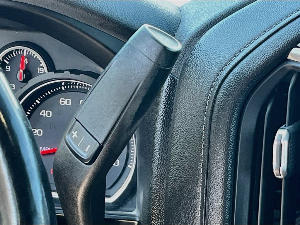 Used 2019 Chevrolet Silverado 1500 RST AWD/4WD image 16