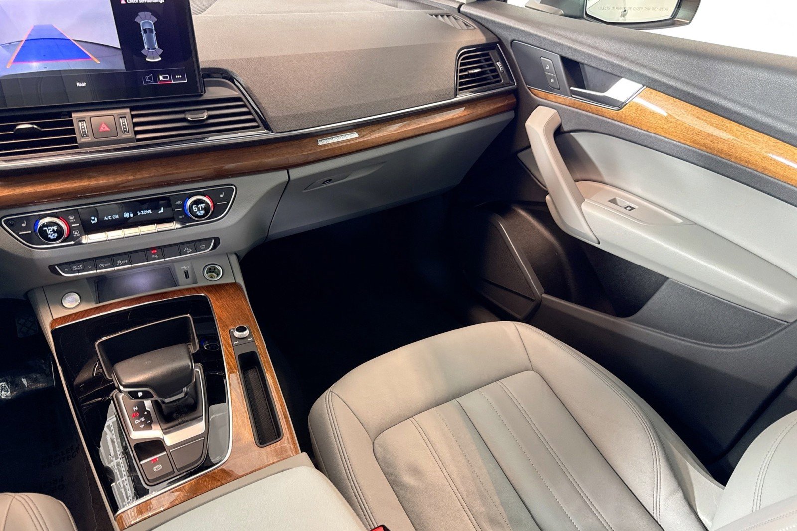 Used 2022 Audi Q5 2.0T Premium w/ Convenience Package image 20