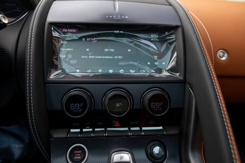 Used 2024 Jaguar F-TYPE R-Dynamic RWD image 27