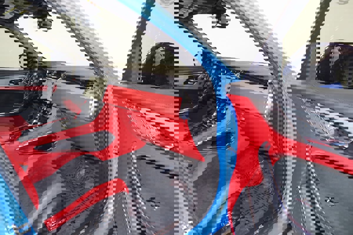 Used 2024 Jaguar F-PACE SVR image 82