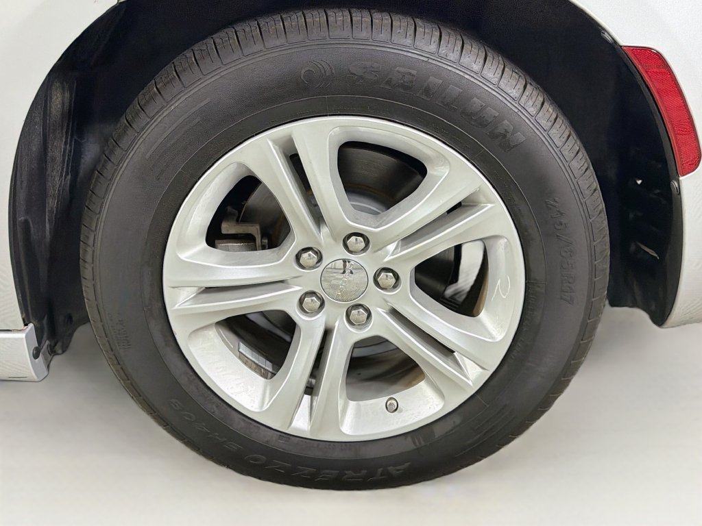 Used 2023 Dodge Charger SXT RWD image 32