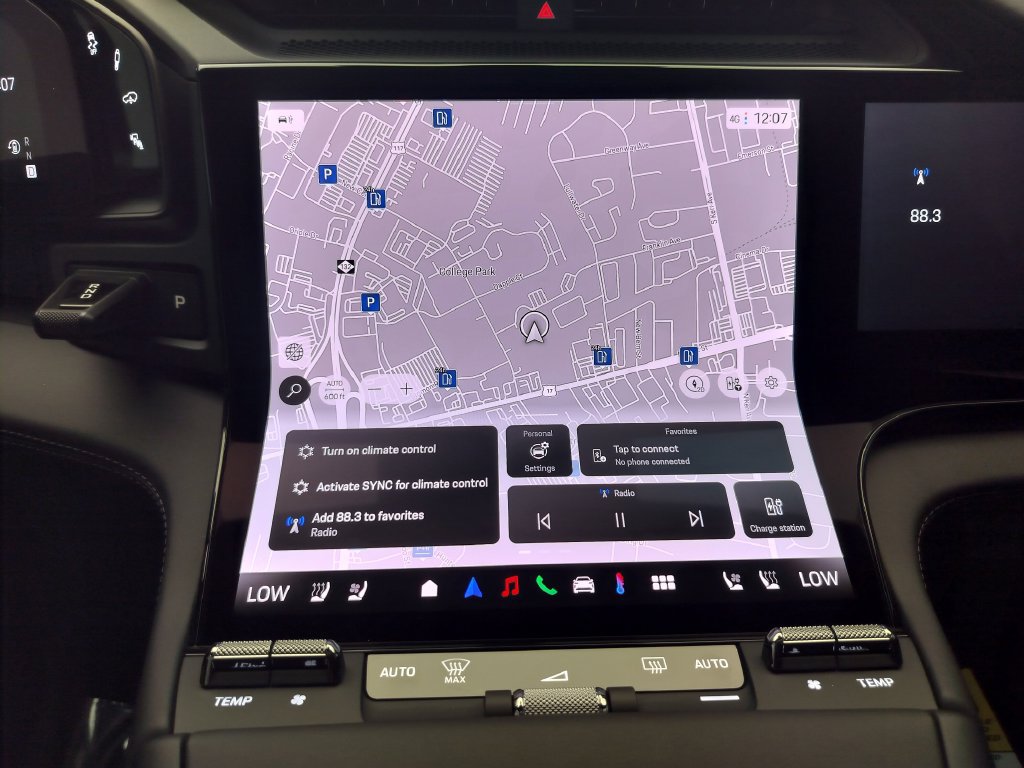 New 2026 Porsche Cayenne Electric Coupe AWD/4WD image 14