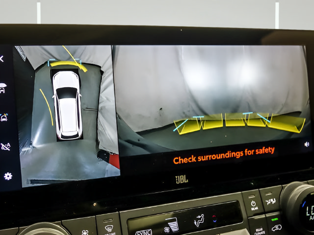 Used 2025 Toyota Grand Highlander AWD Hybrid image 18