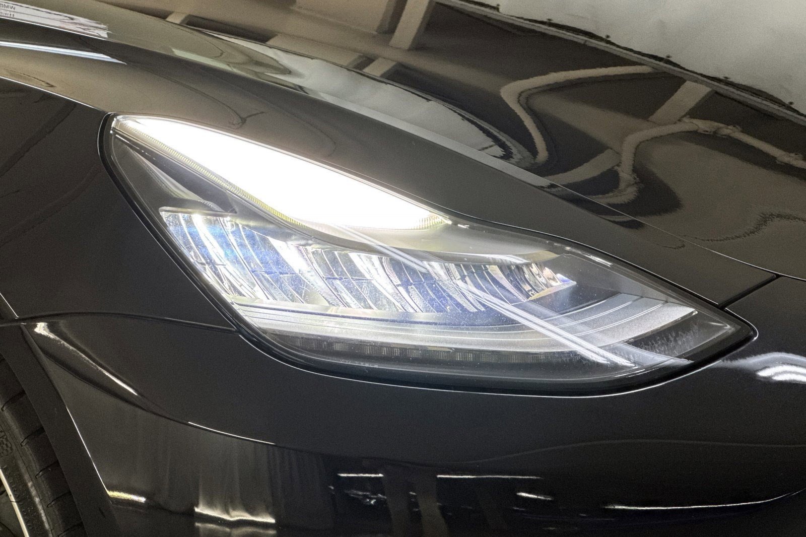 Used 2018 Tesla Model 3 Performance image 10