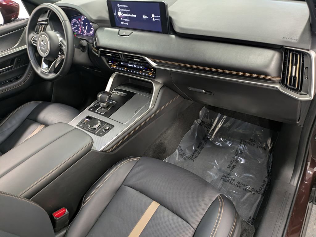 Used 2025 MAZDA CX-90 3.3 Turbo w/ Premium Plus Pkg image 31