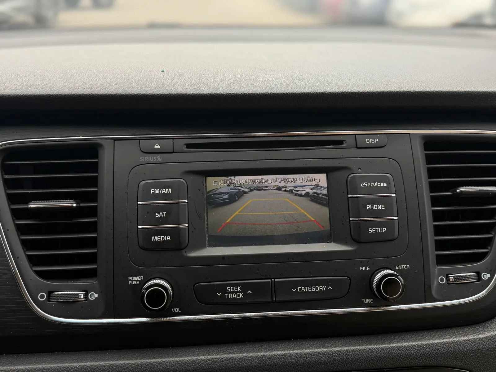 Used 2016 Kia Sedona LX w/ LX Convenience Package FWD image 27