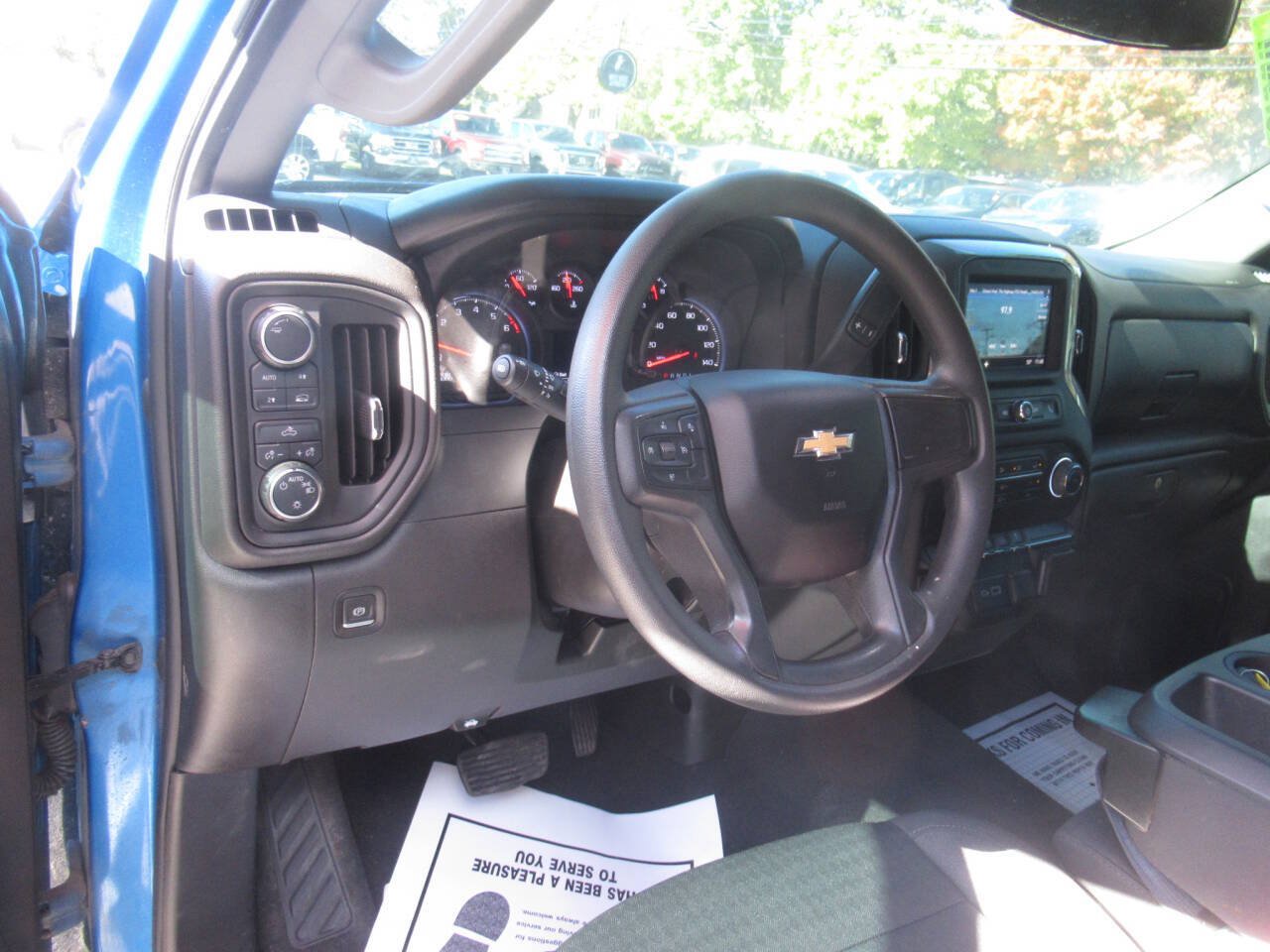 Used 2022 Chevrolet Silverado 1500 Custom AWD/4WD image 21
