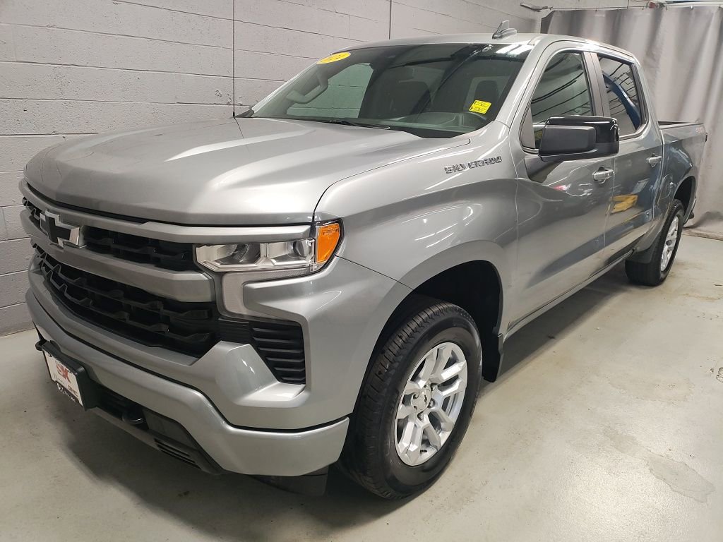 Used 2024 Chevrolet Silverado 1500 RST w/ Protection Package AWD/4WD image 16