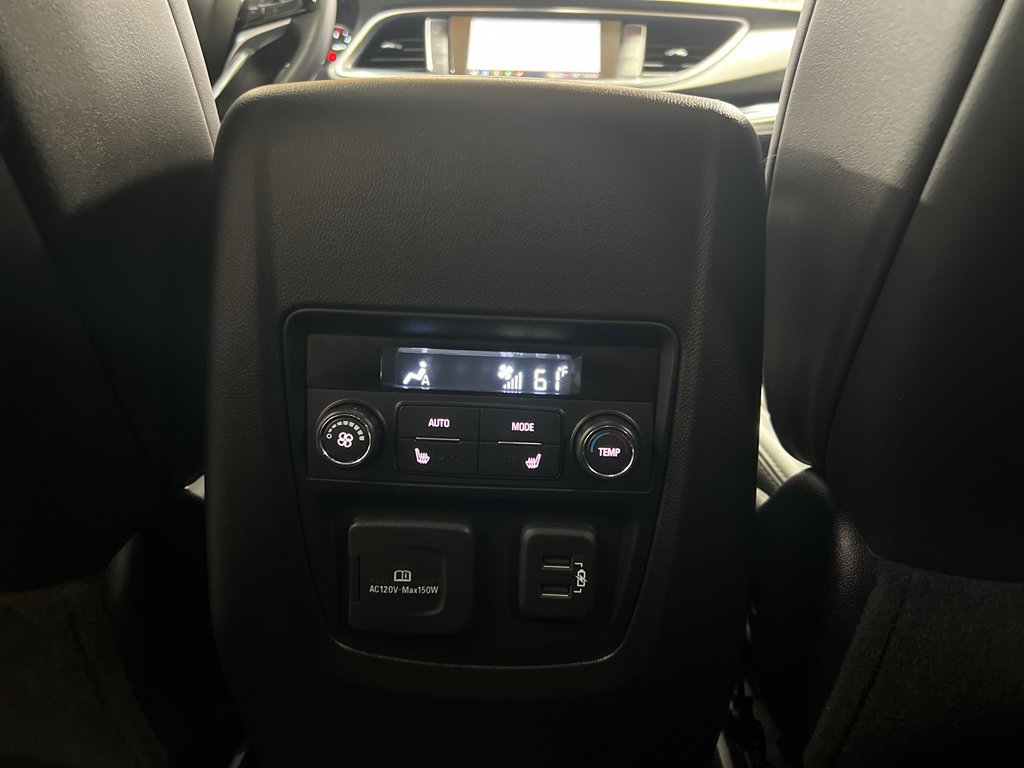 Used 2024 Buick Enclave Avenir w/ Avenir Technology Package AWD/4WD image 23