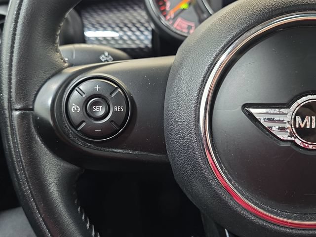 Used 2015 MINI Cooper S FWD image 13