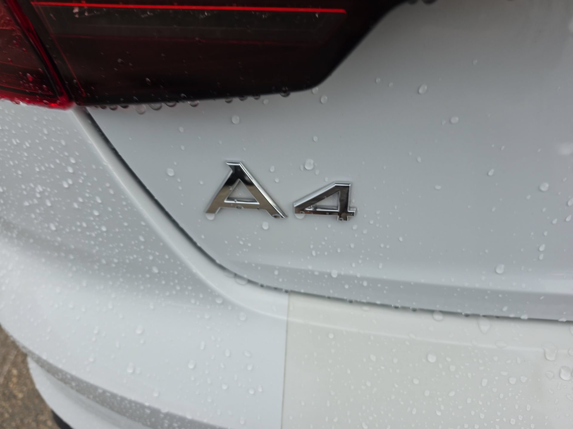 Used 2021 Audi A4 2.0T Premium w/ Convenience Package AWD/4WD image 10