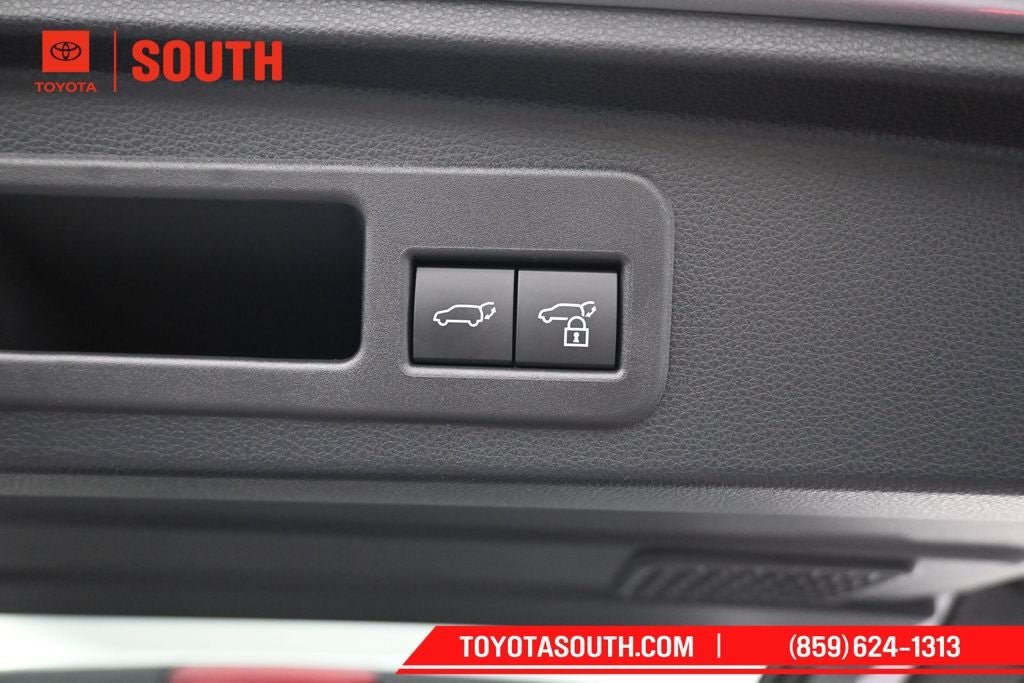 New 2026 Toyota 4Runner TRD Off-Road Premium AWD/4WD image 30