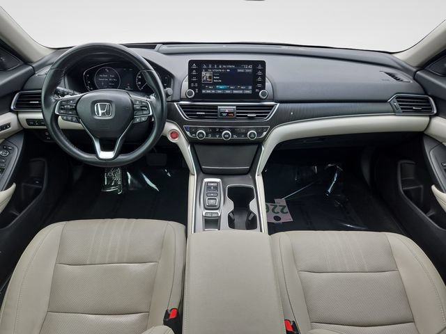Used 2020 Honda Accord Touring image 9