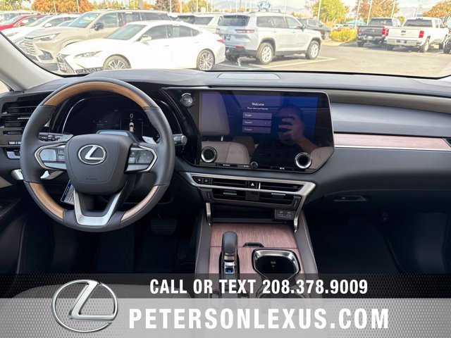 New 2026 Lexus RX 350h AWD/4WD image 14