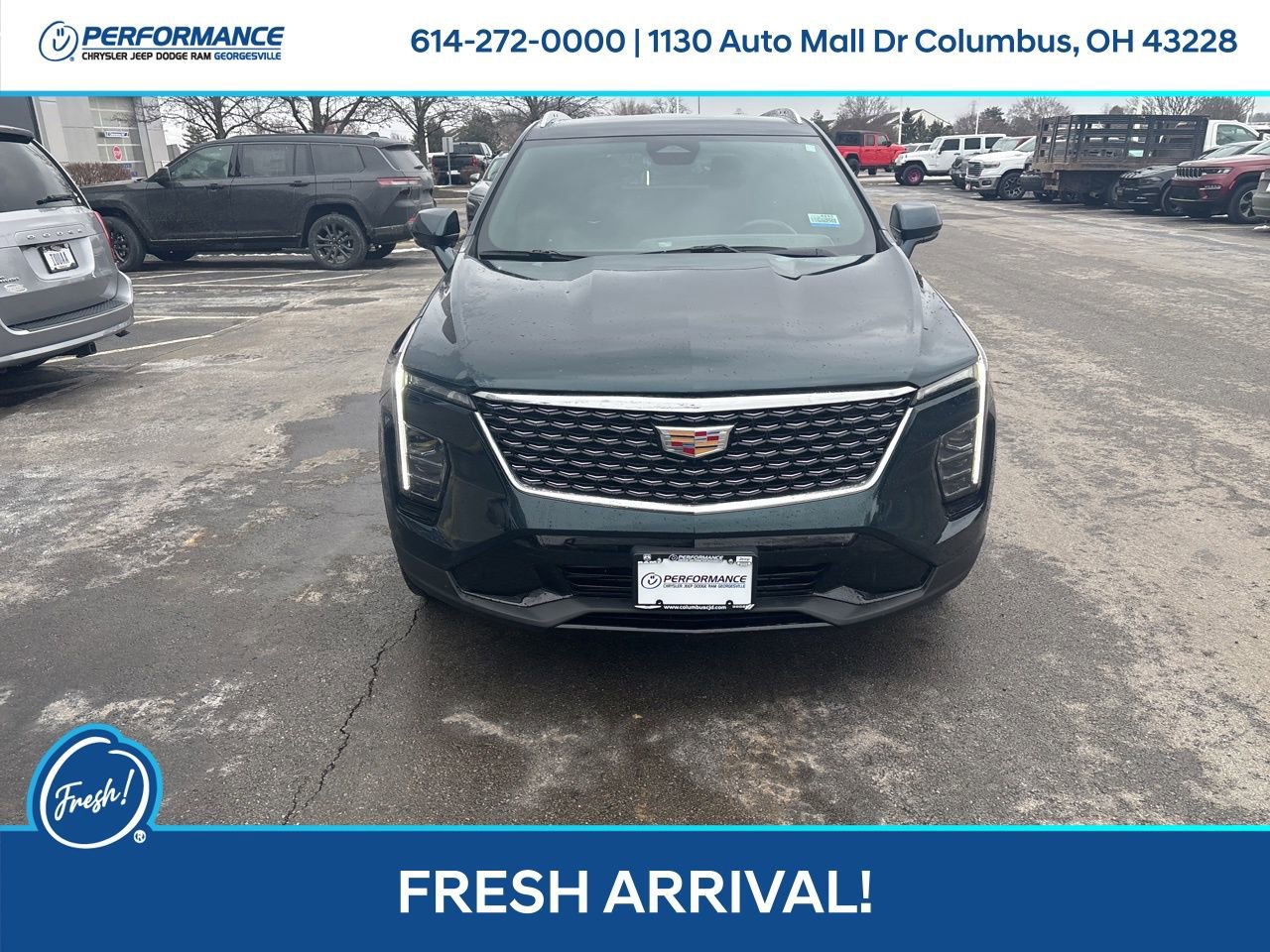 Used 2024 Cadillac XT4 Premium Luxury image 9