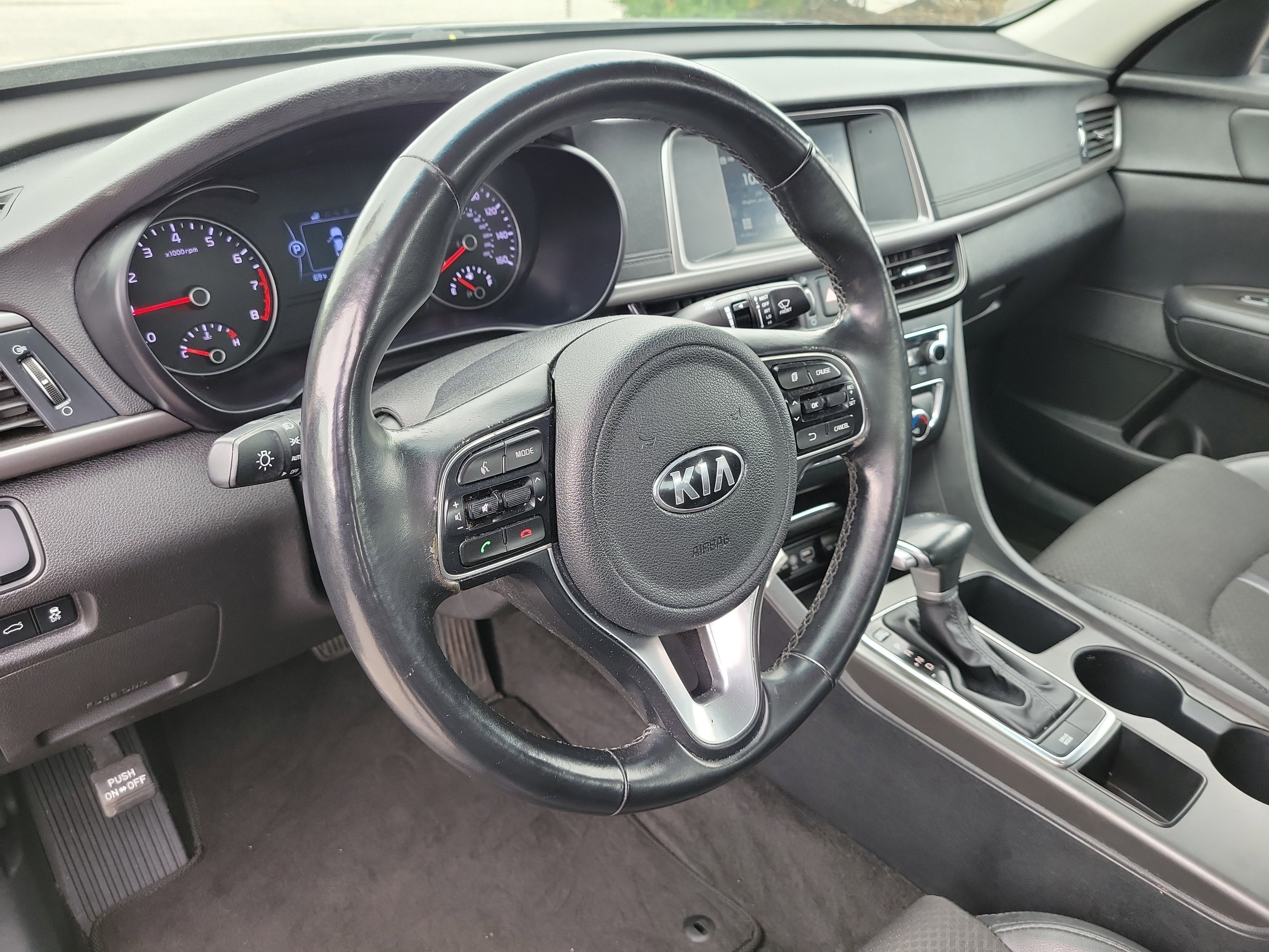 Used 2018 Kia Optima S FWD image 18