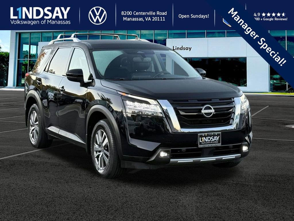 Used 2022 Nissan Pathfinder SL