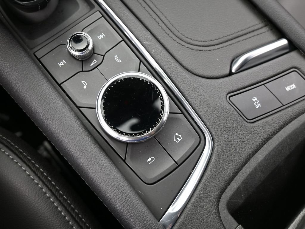 Used 2024 Cadillac XT6 Luxury image 30