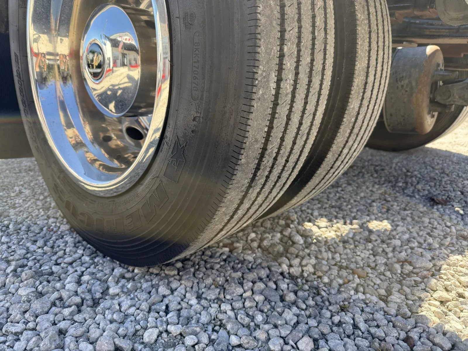 Used 2016 Ford F650 2WD Regular Cab Super Duty image 28