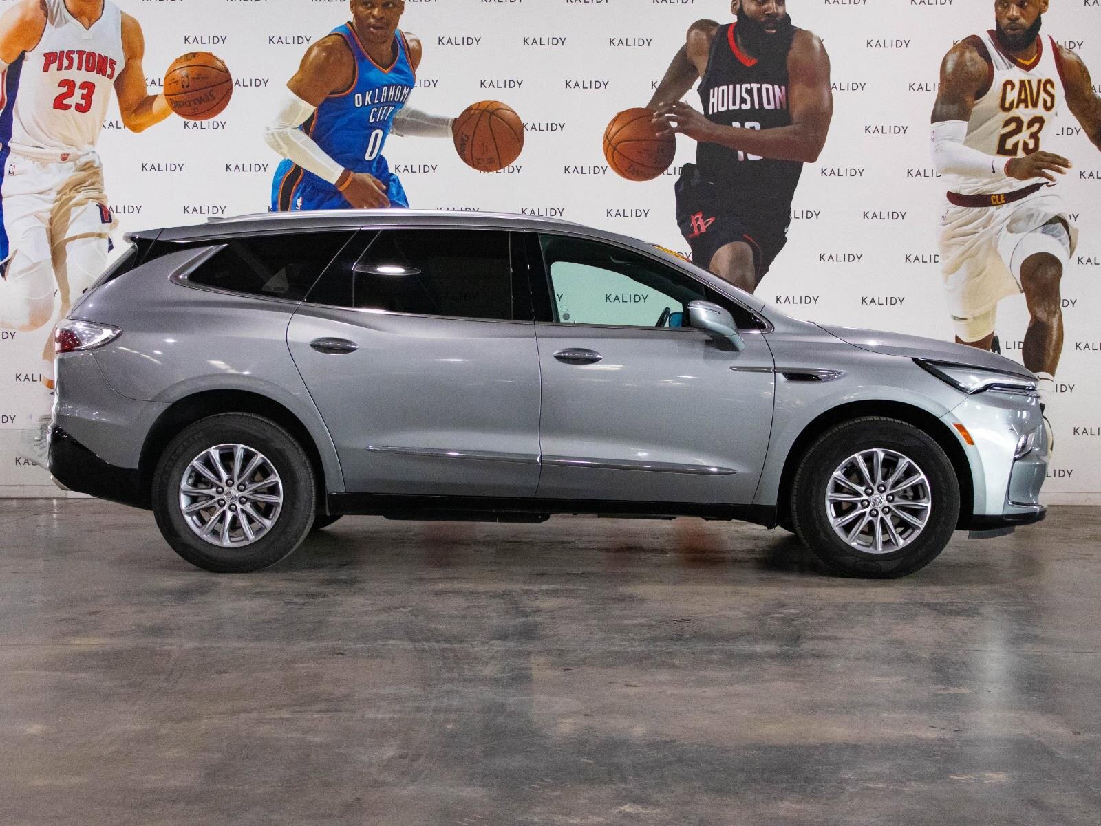 Used 2024 Buick Enclave Premium image 18