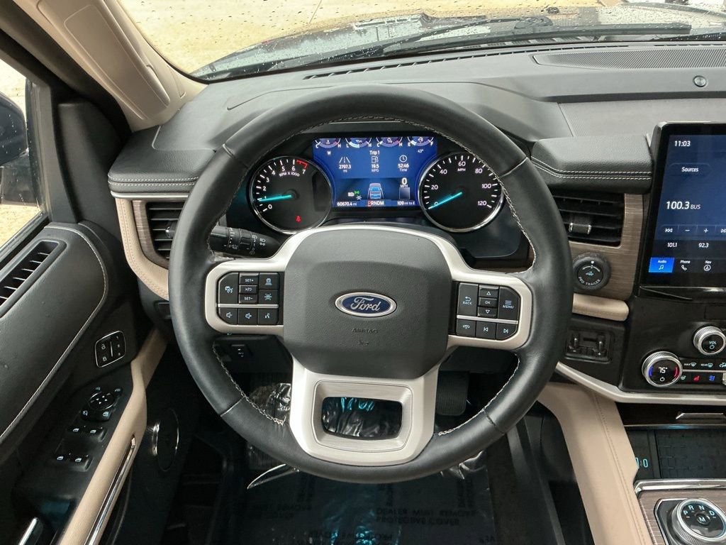 Used 2023 Ford Expedition Limited image 12