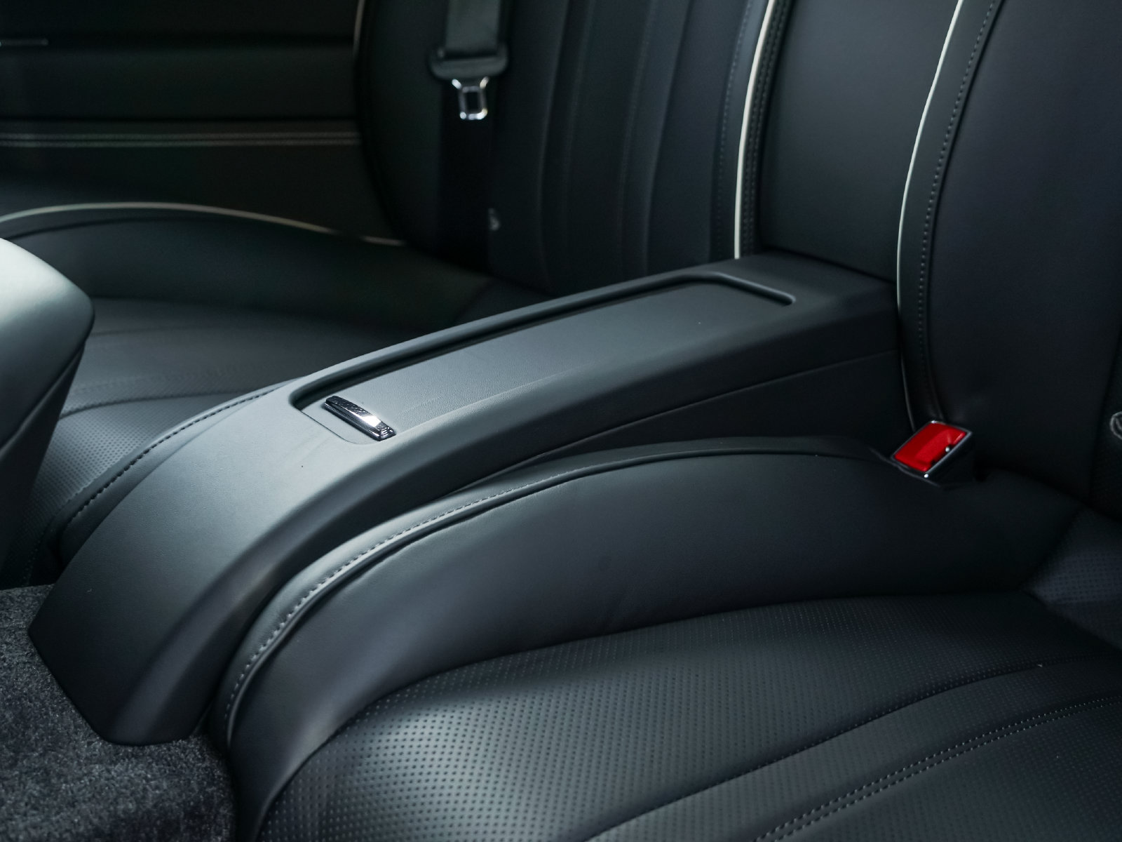 New 2026 Bentley Continental GT AWD/4WD image 24