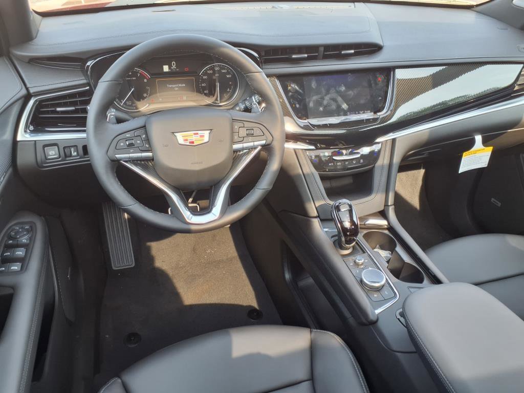 New 2025 Cadillac XT6 Sport w/ LPO, Floor Liner Package image 9