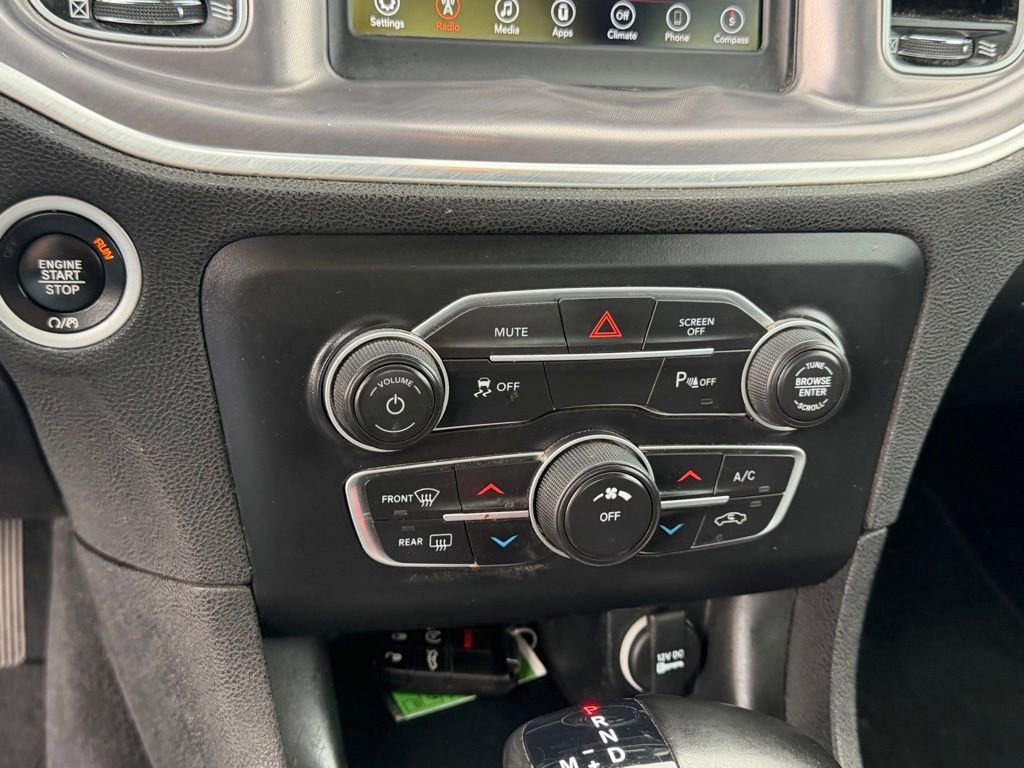 Used 2022 Dodge Charger SXT RWD image 22