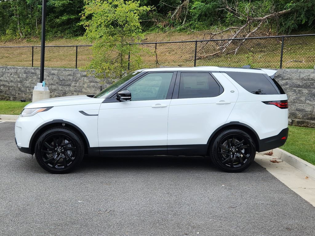 Certified 2025 Land Rover Discovery S AWD/4WD image 6