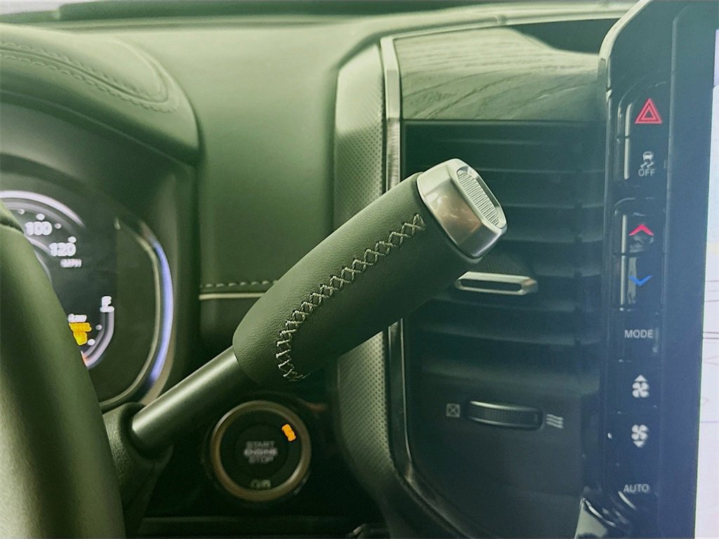 New 2026 RAM 3500 Limited w/ Towing Technology Group image 12