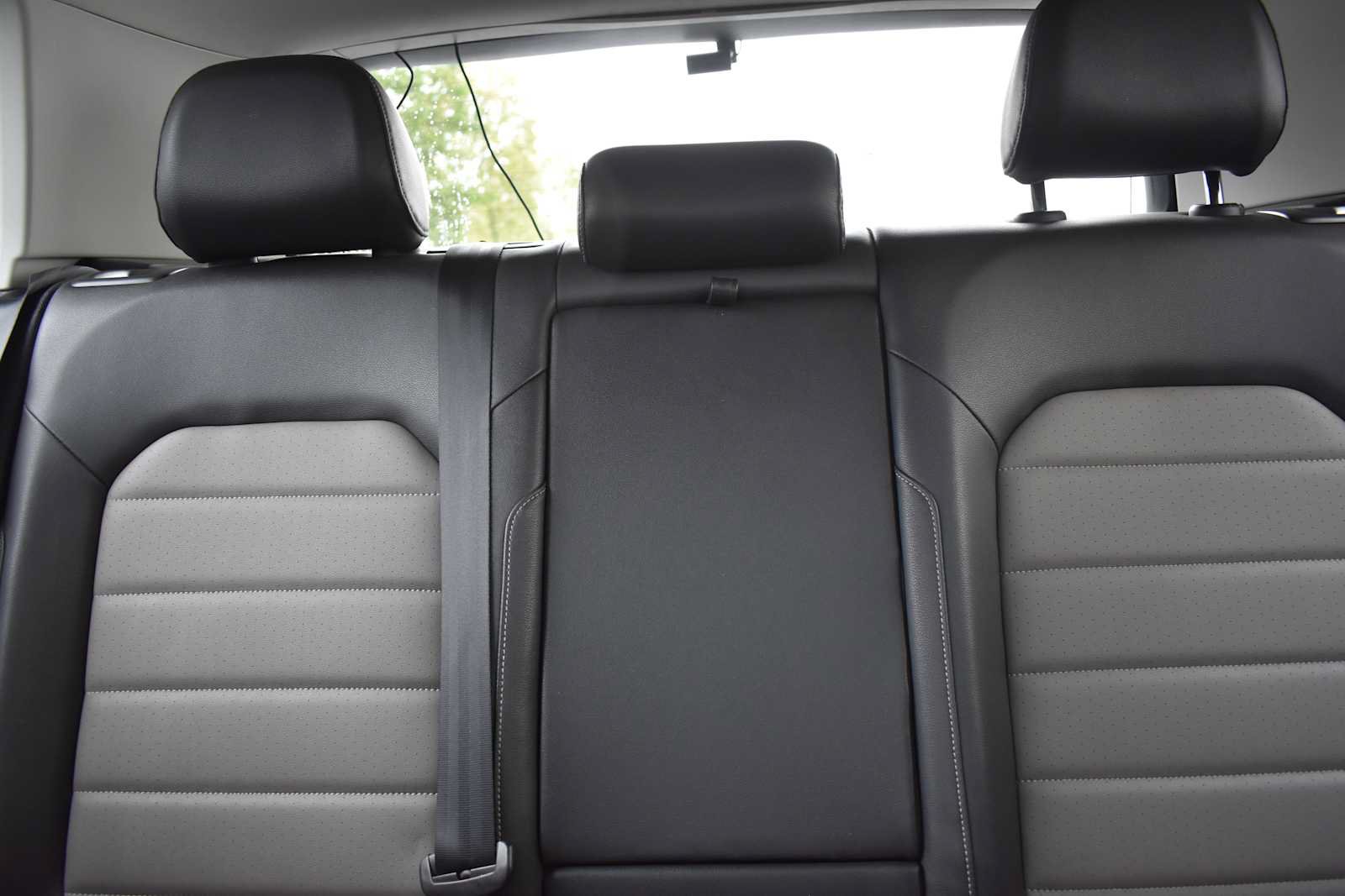 Used 2015 Volkswagen Golf TDI SEL FWD image 18