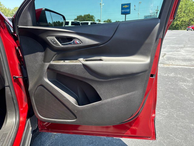Used 2024 Chevrolet Equinox LT image 12