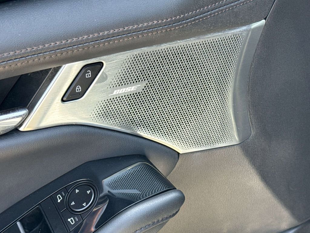 Used 2019 MAZDA MAZDA3 Hatchback image 21