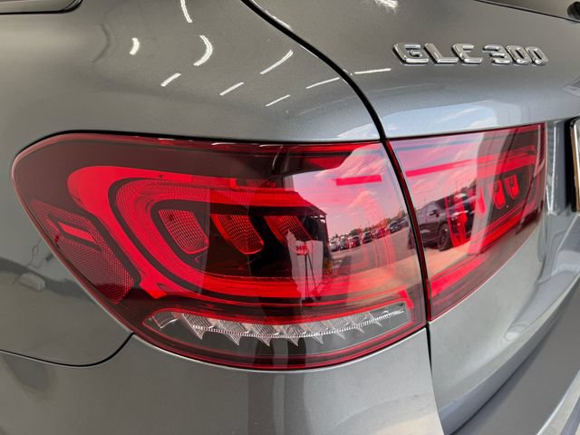 Certified 2022 Mercedes-Benz GLC 300 image 34